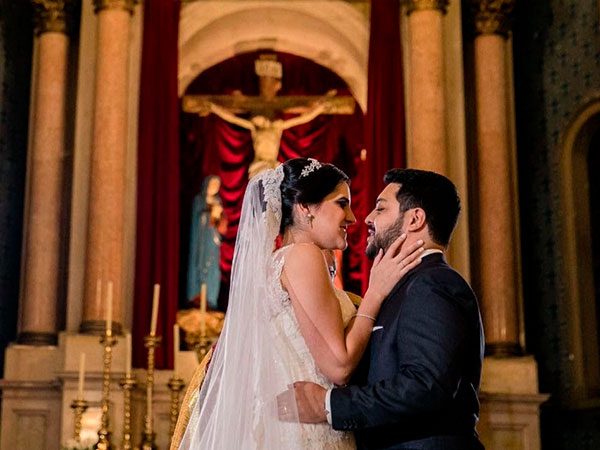 Casamento Romântico e Despojado na Igreja do Calvário e Espaço Ágape – Mariana e Diego