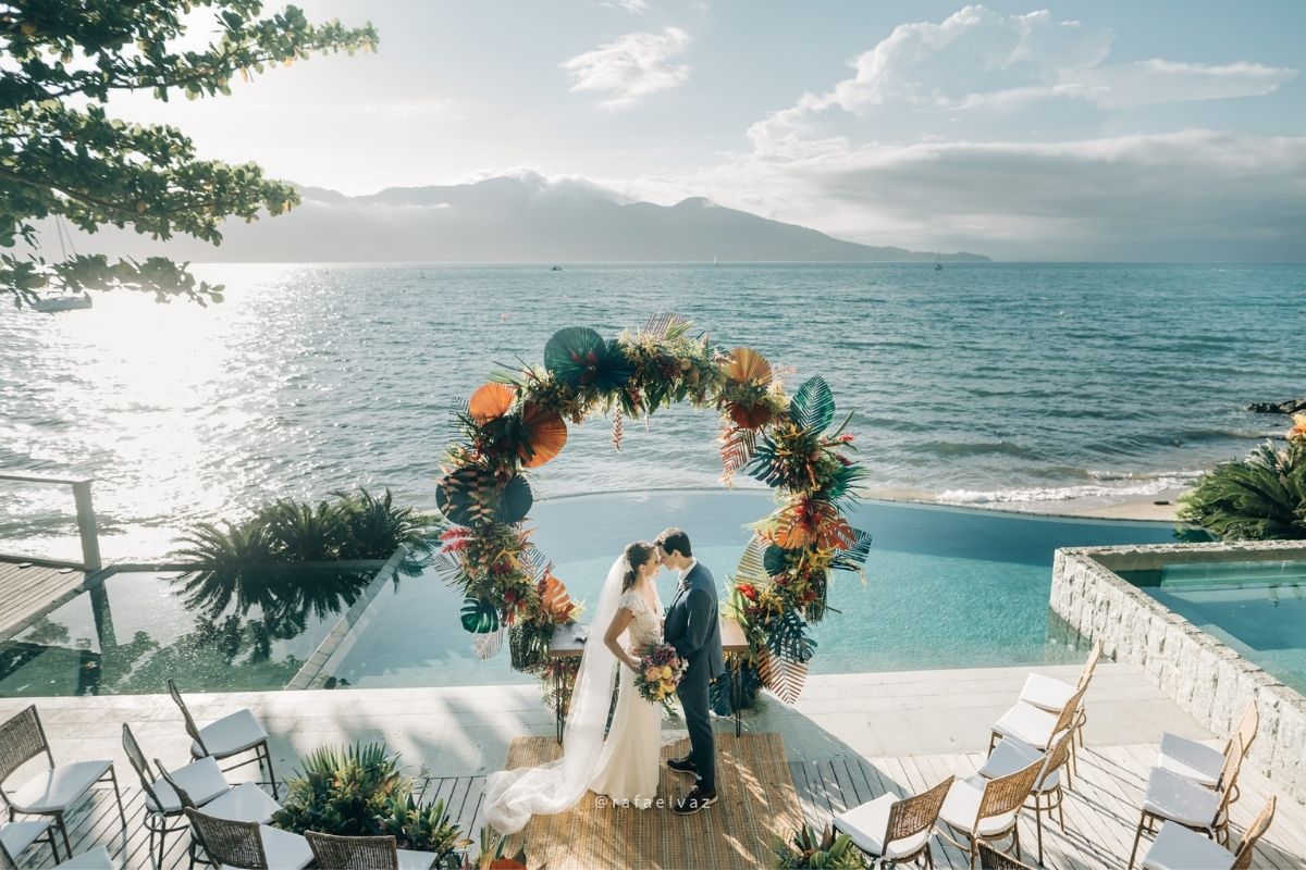 10 Dicas para seu Casamento na Praia em SC ser Inesquecível – Eventos Indaiá